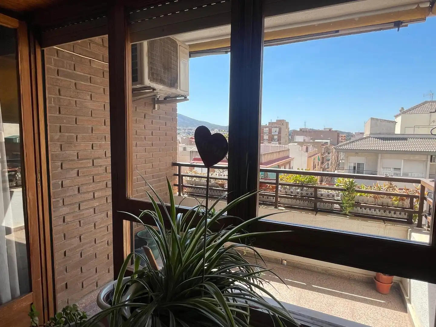 Habitación de Ático en venta en Elda con Aire acondicionado, Terraza y Balcón