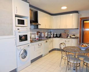 Kitchen of House or chalet for sale in Getafe  with Air Conditioner, Terrace and Swimming Pool