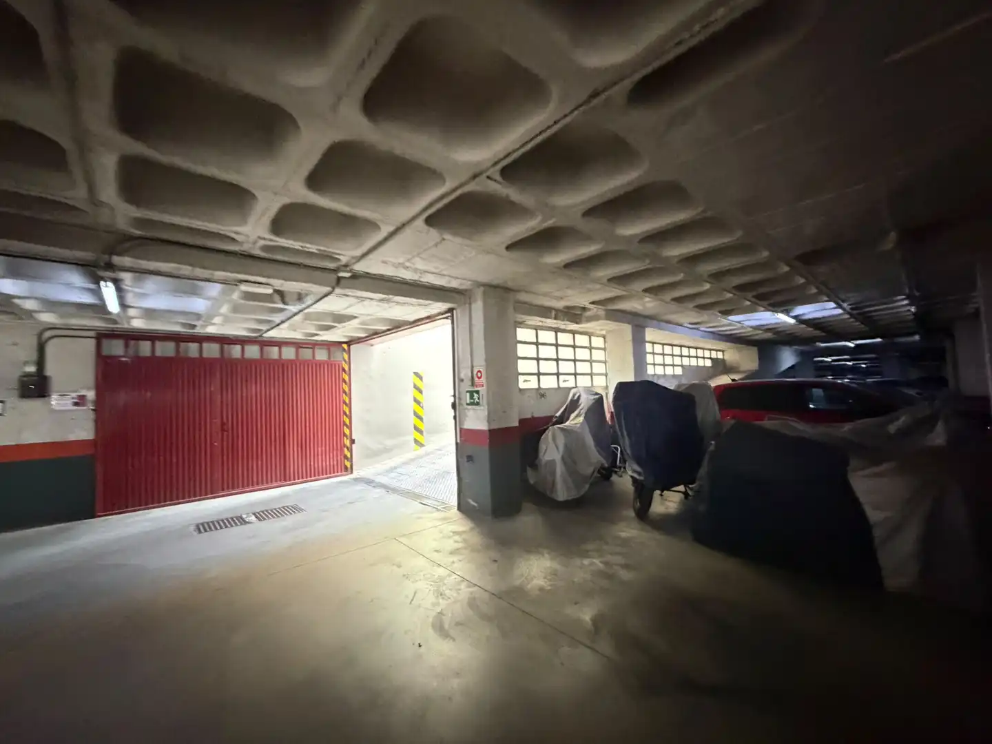 Individual with lift for sale in Calle de Santa Leonor, imagen 3