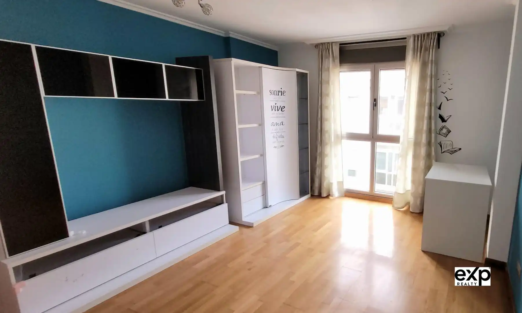Habitación de Apartamento en venta en Burela con Calefacción y Trastero