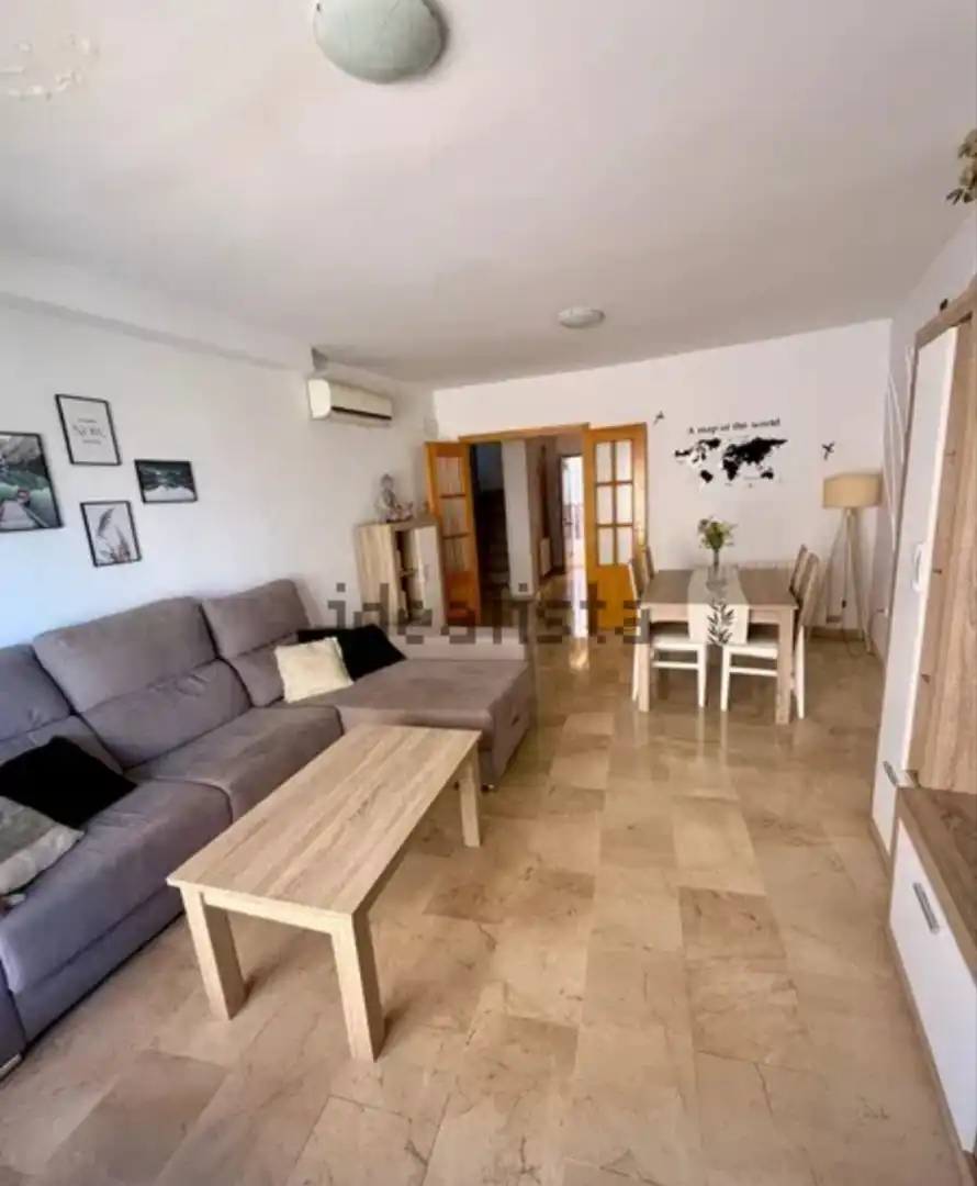 Sala de estar de Dúplex en venta en Monachil con Calefacción, Terraza y Trastero