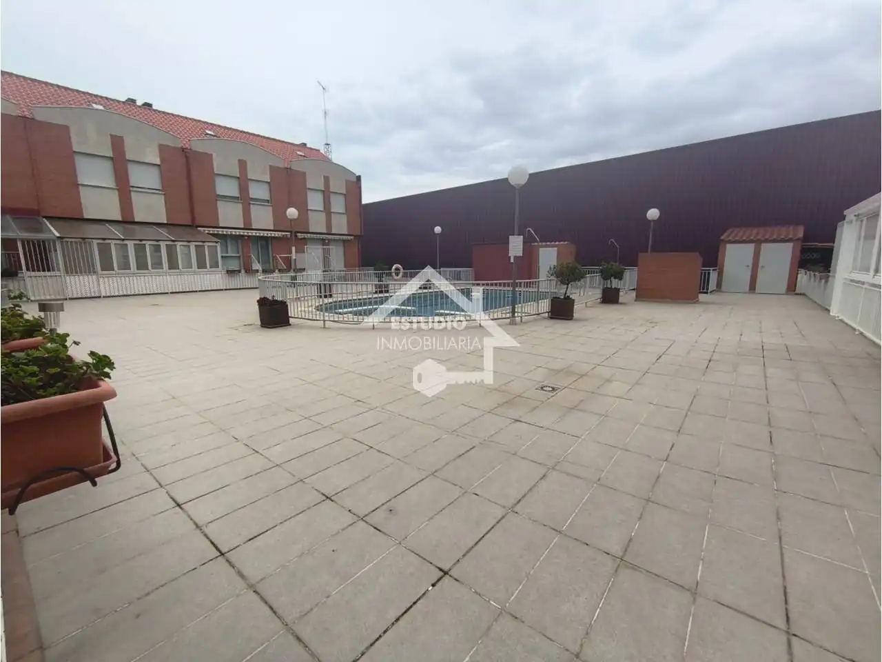 Adossat amb piscina en venda a Avenida Burgos, imagen 32