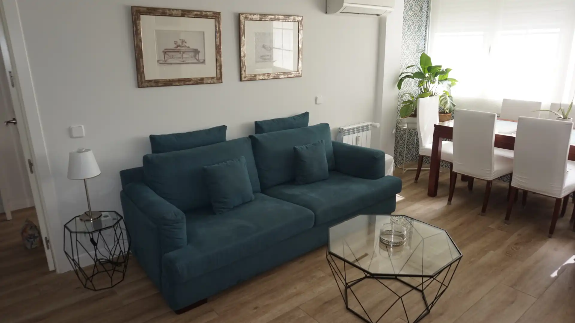 Wohnzimmer von Wohnung zum Verkauf in Madrid mit Klimaanlage, Heizung und Terrasse