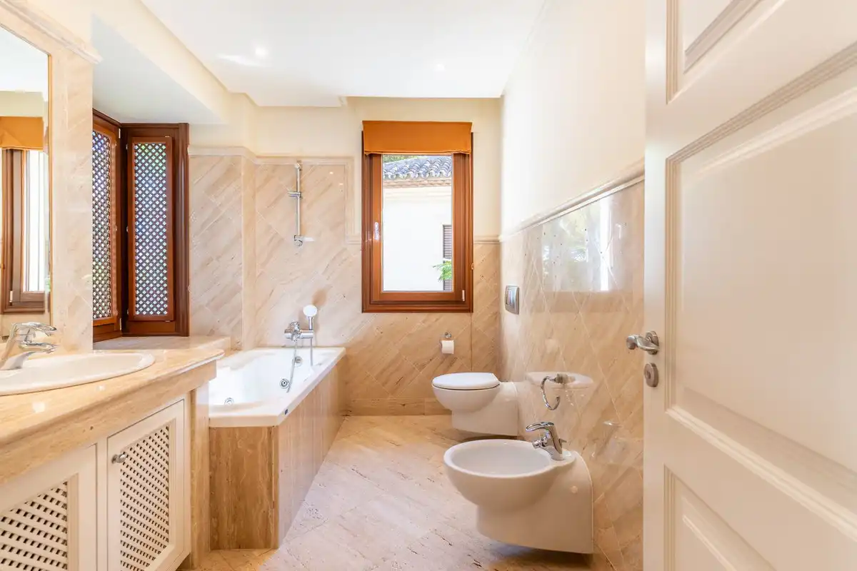 Piso con ascensor en venta en Río Real - Los Monteros, imagen 22