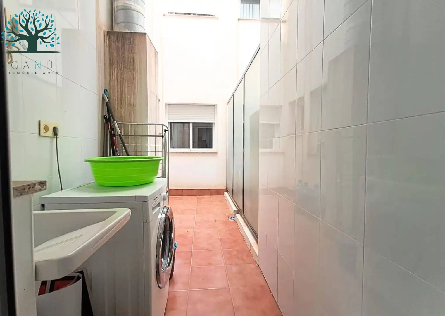 Baño de Piso en venta en Mazarrón con Aire acondicionado, Trastero y Amueblado