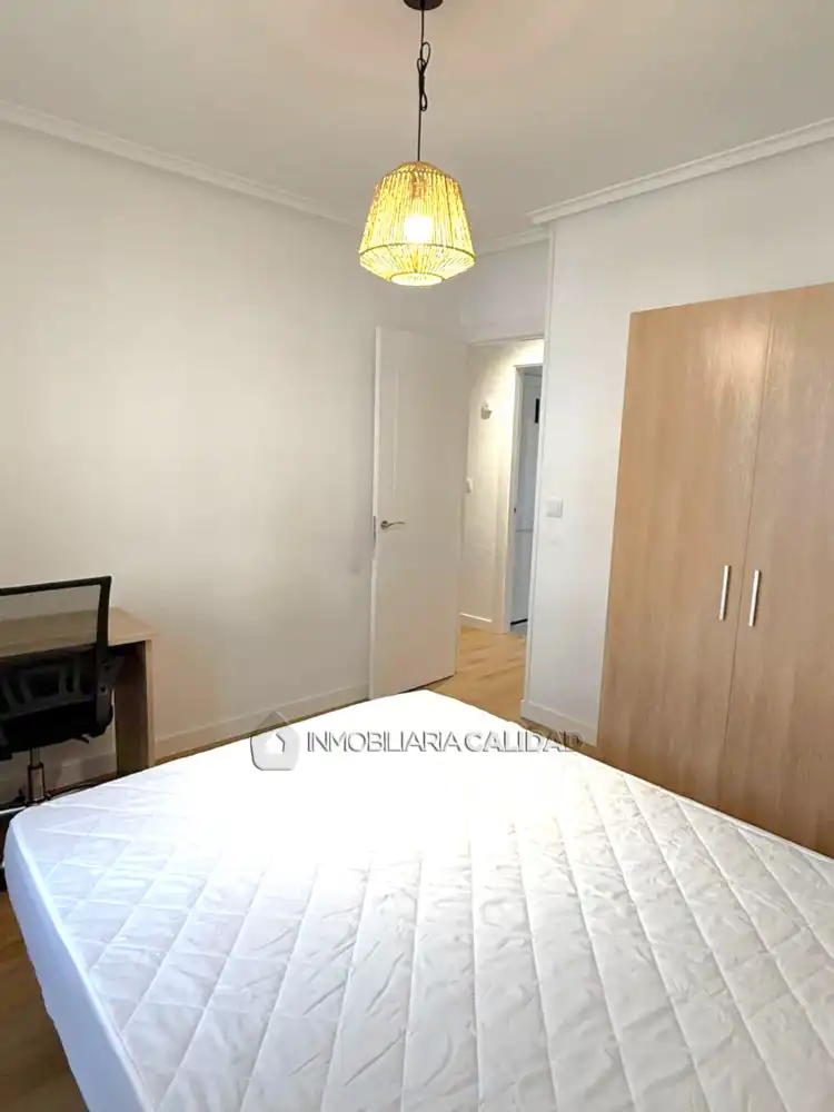 Habitación de Piso de alquiler en Burgos con Calefacción
