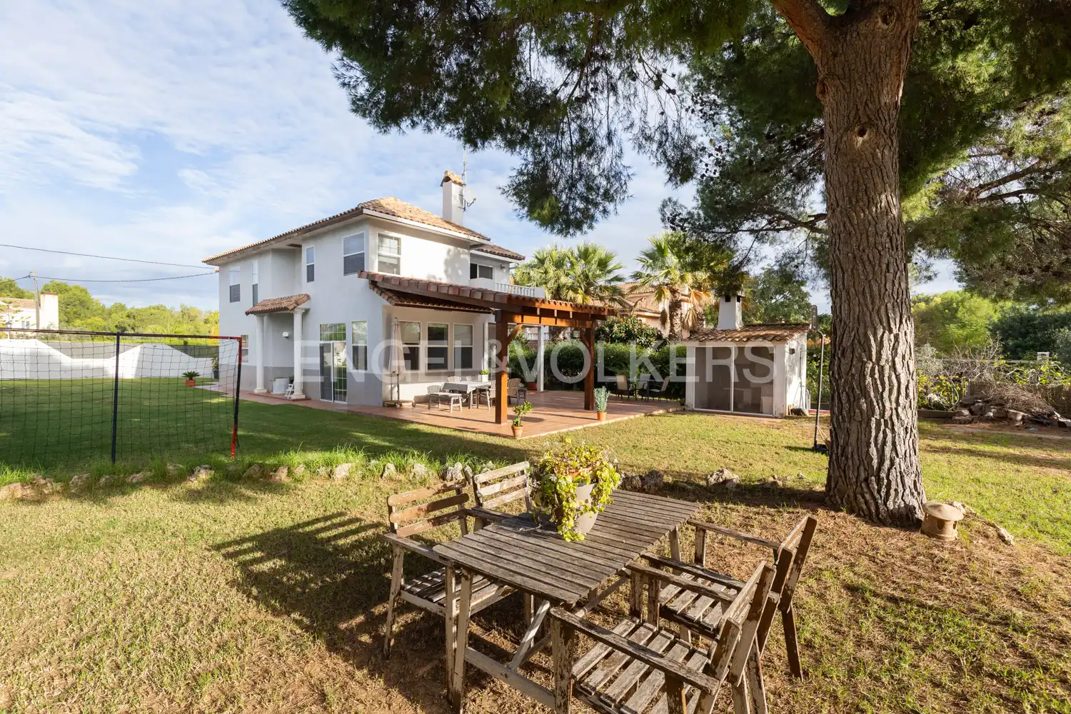 Vista exterior de Casa o chalet de alquiler en Serra con Calefacción, Jardín privado y Parquet