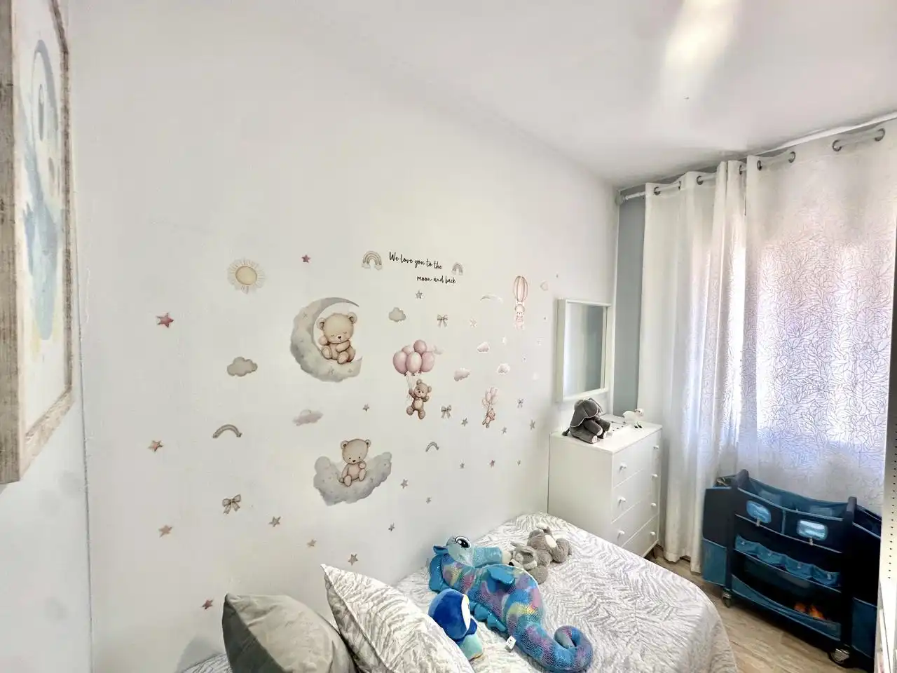 Habitación de Casa adosada en venta en Fuente de Piedra con Aire acondicionado, Terraza y Piscina comunitaria