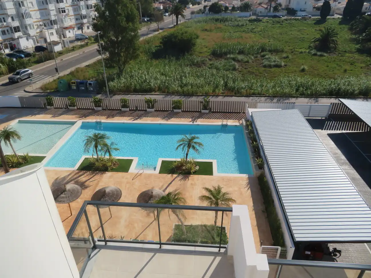 Piscina de Ático en venta en Dénia con Aire acondicionado, Terraza y Balcón