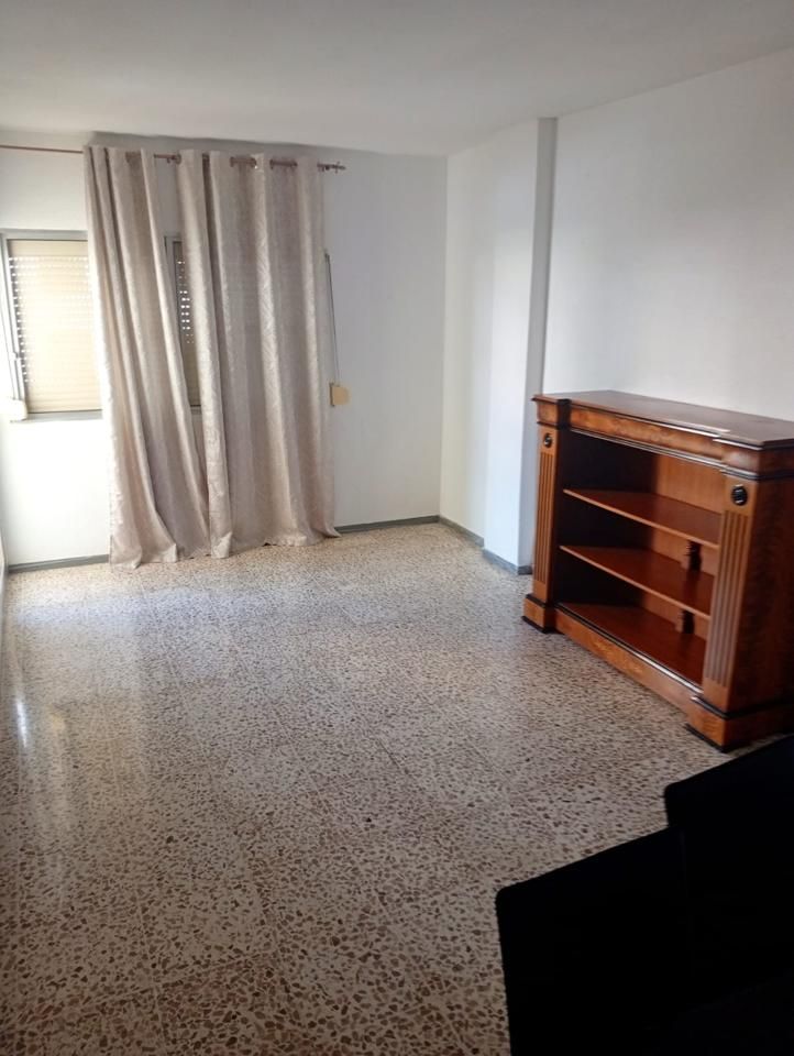 Flat for rent in De José Calzadilla Delahanty, Buenavista - Chapatal
