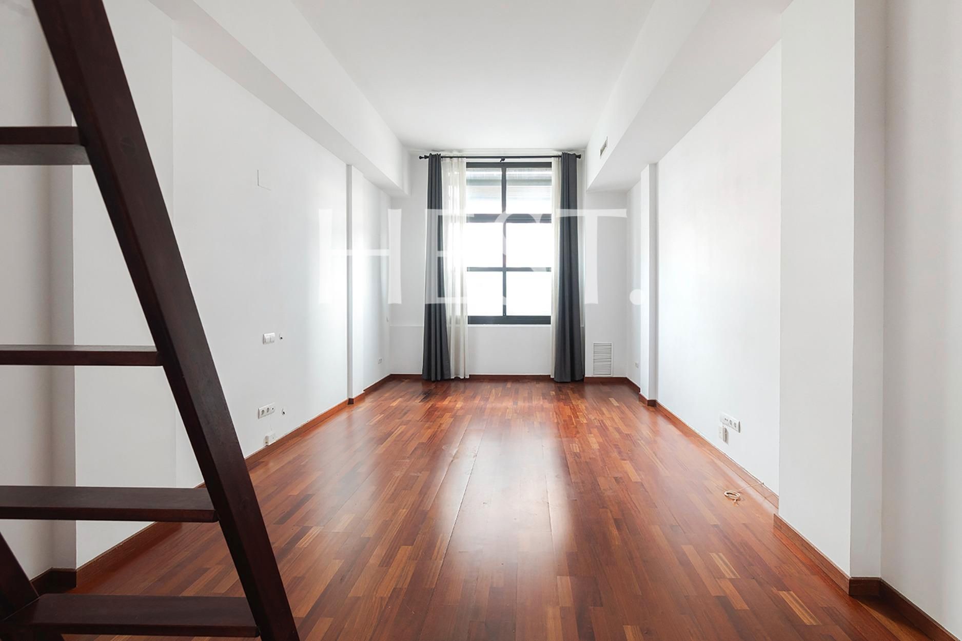 Habitación de Piso en venta en  Barcelona Capital con Aire acondicionado, Calefacción y Parquet