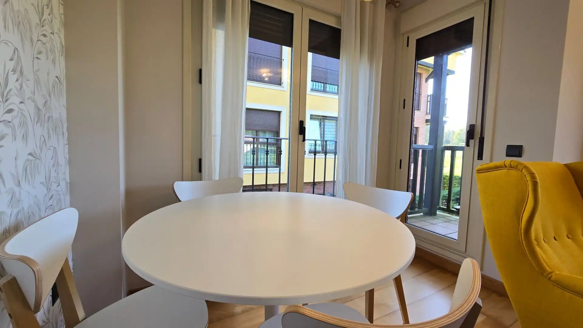 Dining room of Flat for sale in Llanes  with Heating, Terrace and Furnished