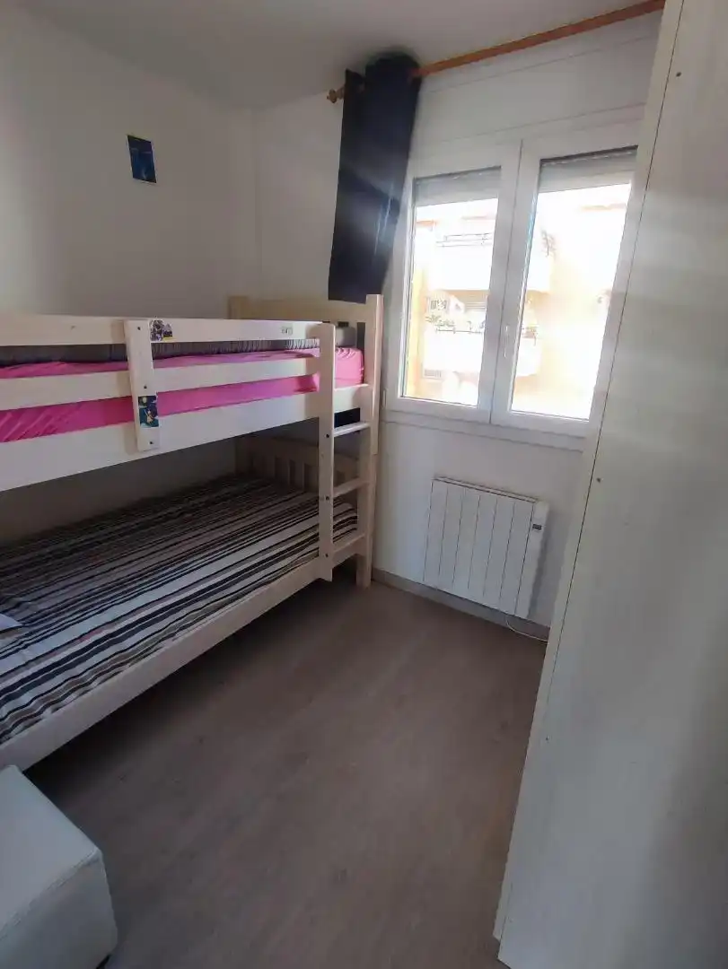 Dormitori de Apartament en venda en Calonge i Sant Antoni amb Aire condicionat i Balcó