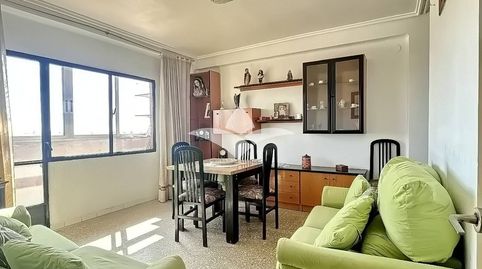Foto 2 de Piso en venta en Calle Ana Martínez de Vallejo, Meliana, Valencia