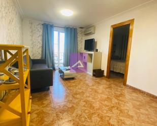 Schlafzimmer von Wohnung miete in Albal mit Klimaanlage und Balkon
