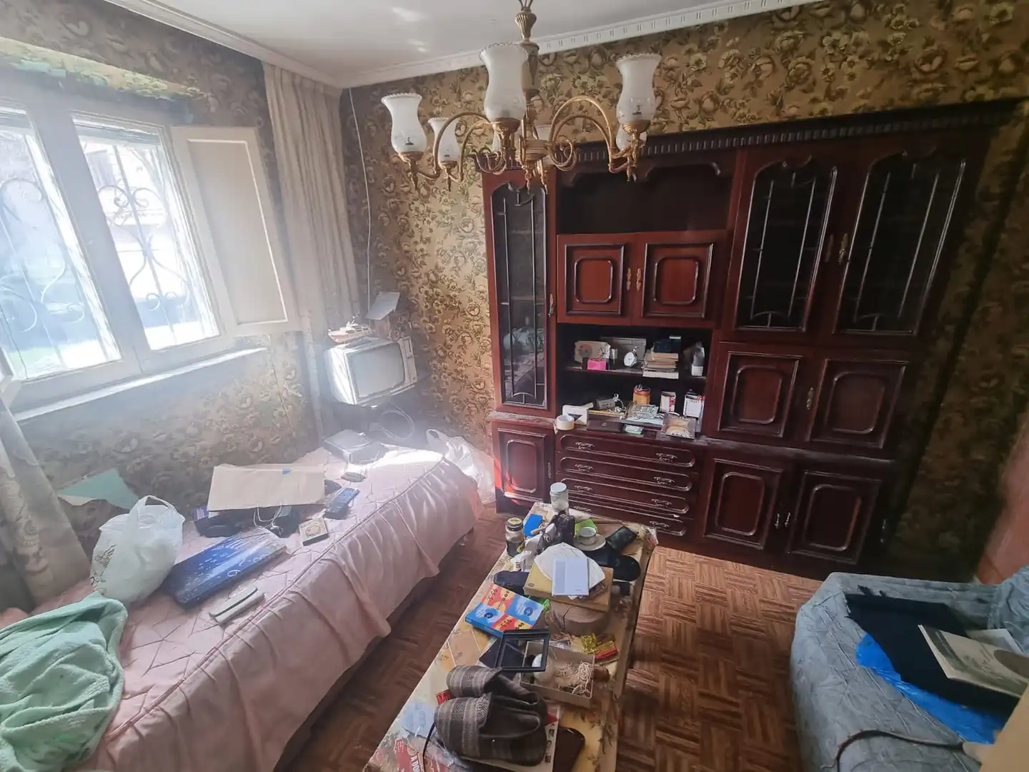 Dormitori de Casa adosada en venda en Burgos amb Traster