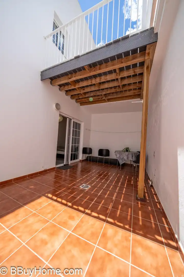 Maisonette zur Miete in Mogán mit Terrasse, Abstellraum und Möbliert