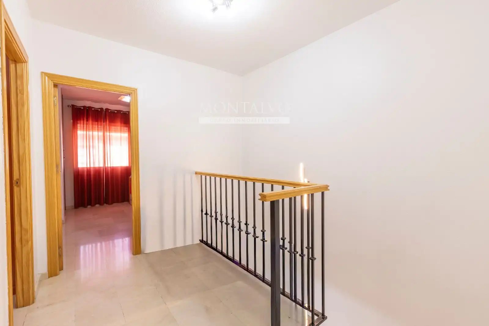 Casa adosada en venta en Atarfe
