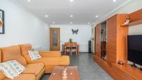 Living room of Flat for sale in Badalona  with Air Conditioner, Heating and Balcony