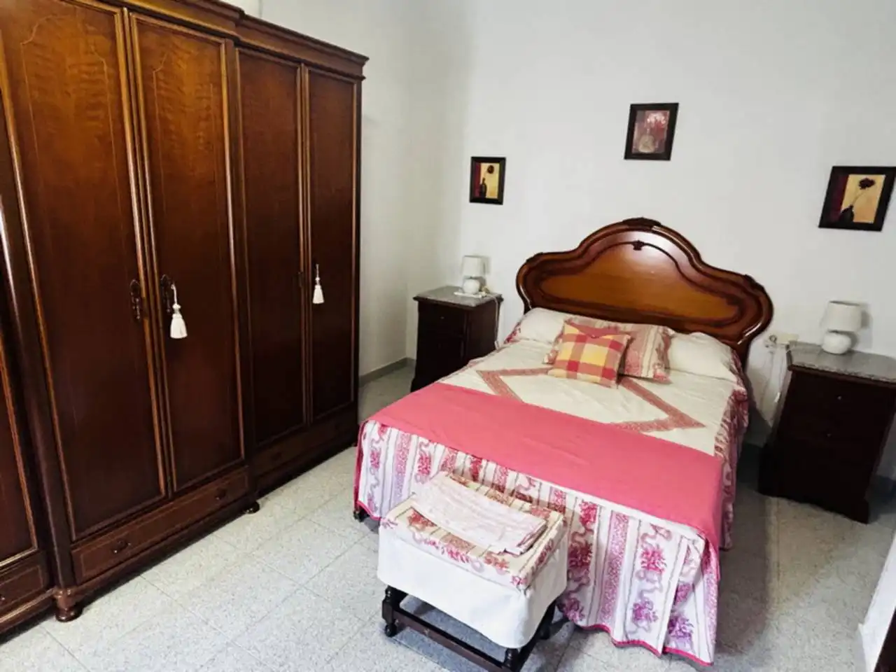 Habitación de Piso en venta en Almuñécar con Aire acondicionado y Amueblado