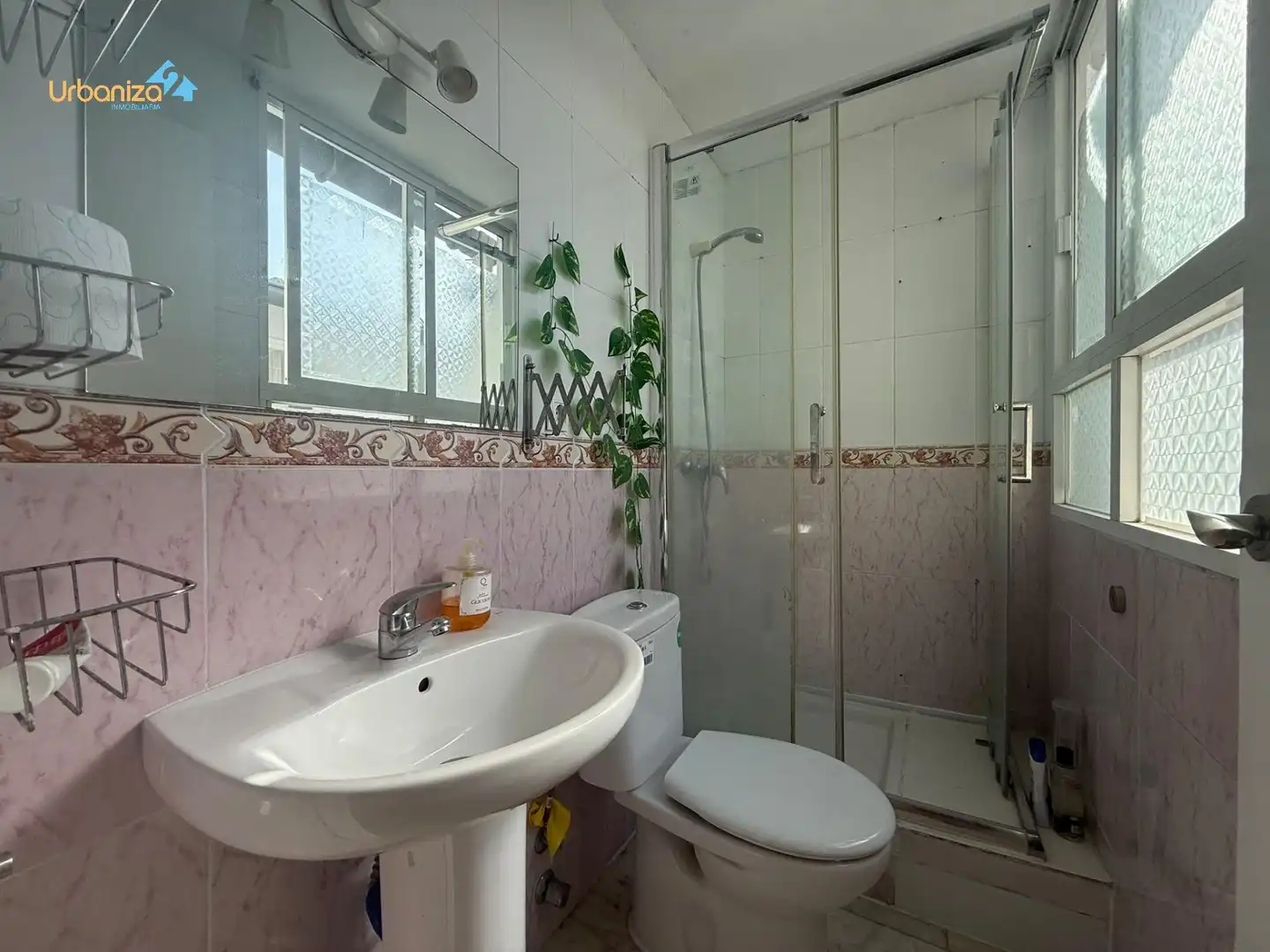 Bathroom of Flat for sale in Badajoz  with Air Conditioner and Terrace
