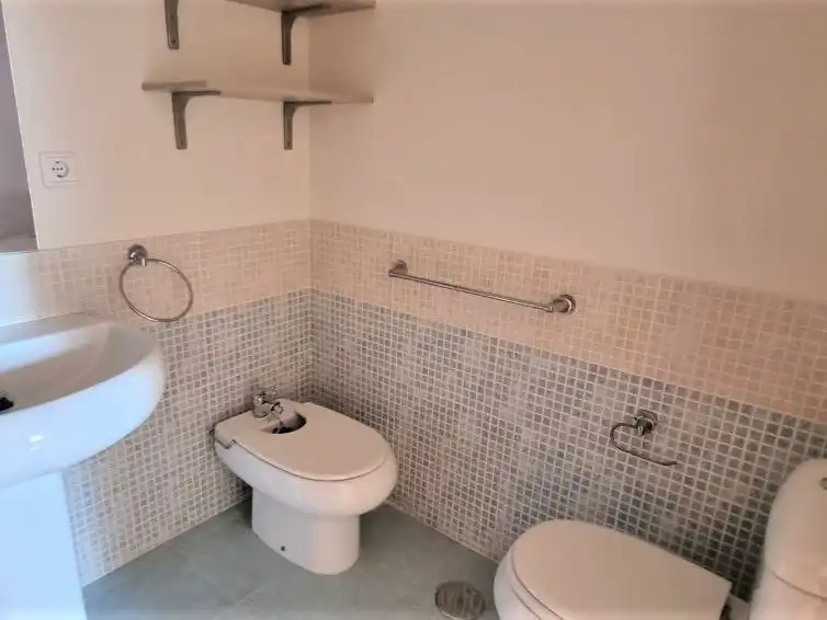 Bany de Apartament de lloguer en San Pedro de Alcántara