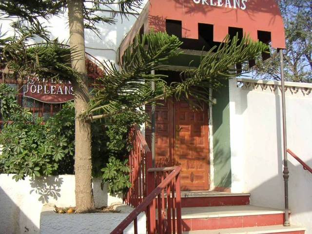 Local comercial en Alquiler en  OASIS en Santo Domingo