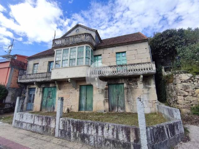 Casa adosada en Venta en Cortegada