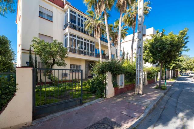 Piso en Venta en Calle Marcos Zapata en El Palo