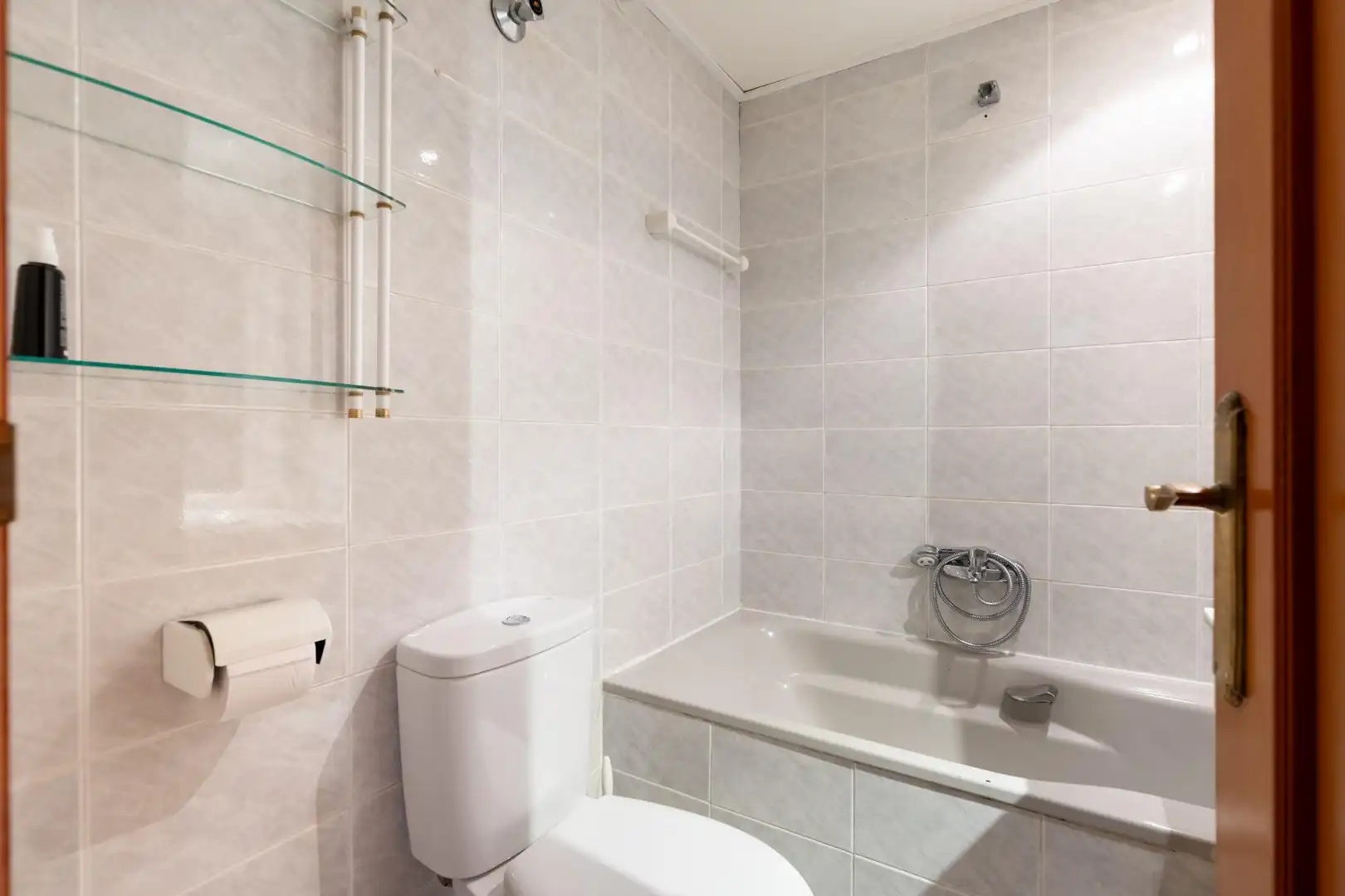 Bathroom of Flat for sale in  Palma de Mallorca  with Air Conditioner, Heating and Private garden