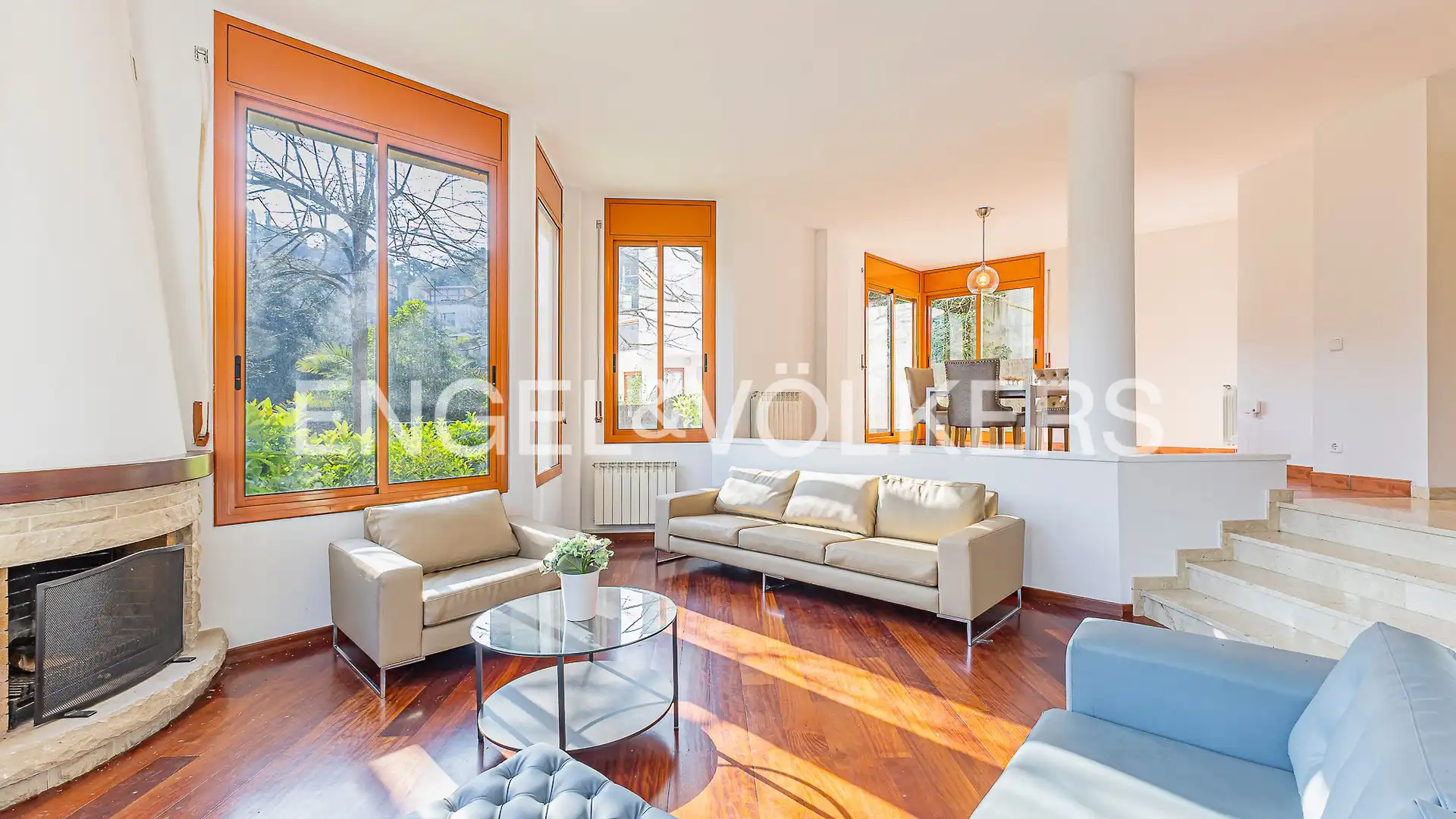 Sala de estar de Casa o chalet en venta en  Barcelona Capital con Aire acondicionado, Calefacción y Jardín privado