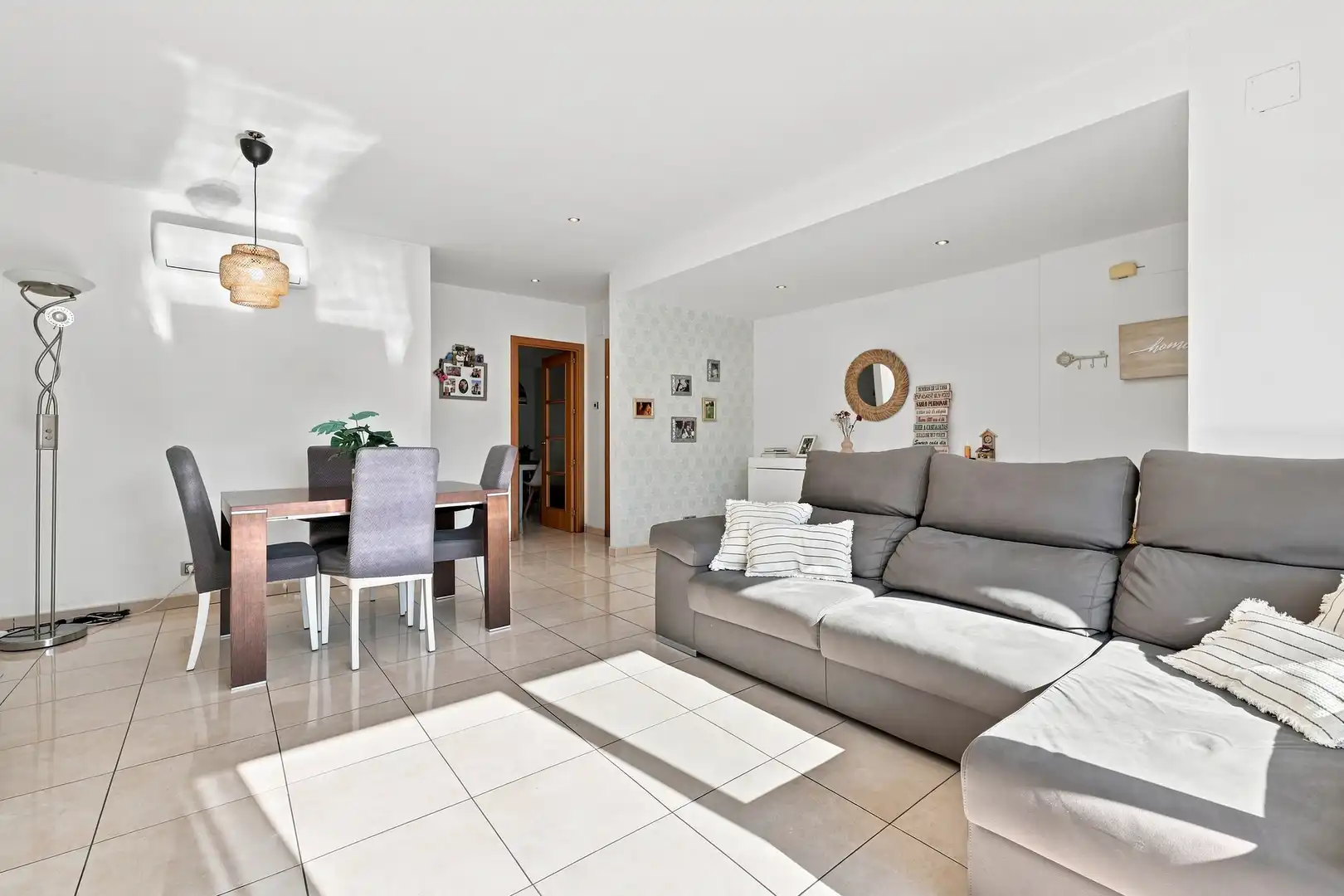 Casa amb piscina en venda a Canet de Mar, imagen 5