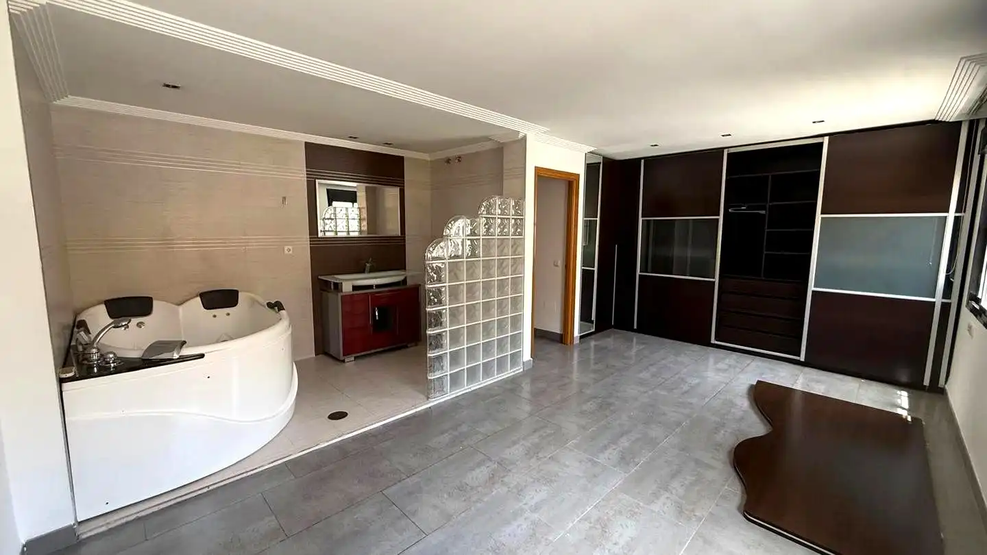 Casa a schiera con piscina in vendita a Churriana, imagen 16
