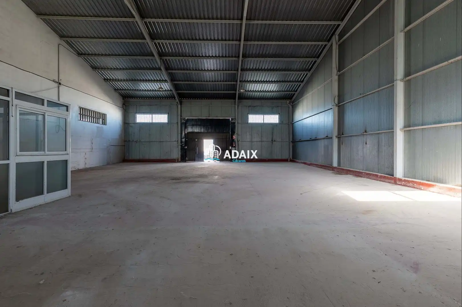 Nau industrial en venda en Cáceres