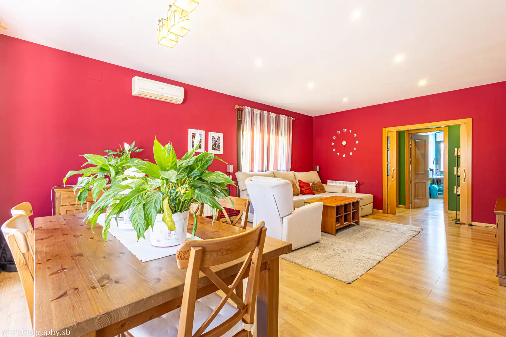 Sala de estar de Casa adosada en venta en San Martín de Valdeiglesias con Aire acondicionado, Calefacción y Jardín privado