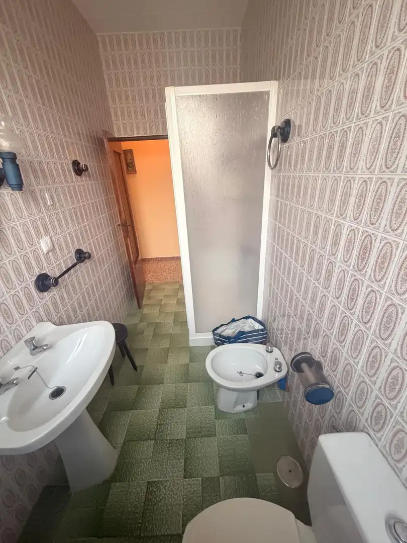 Bathroom of Houses for sale in Morón de la Frontera