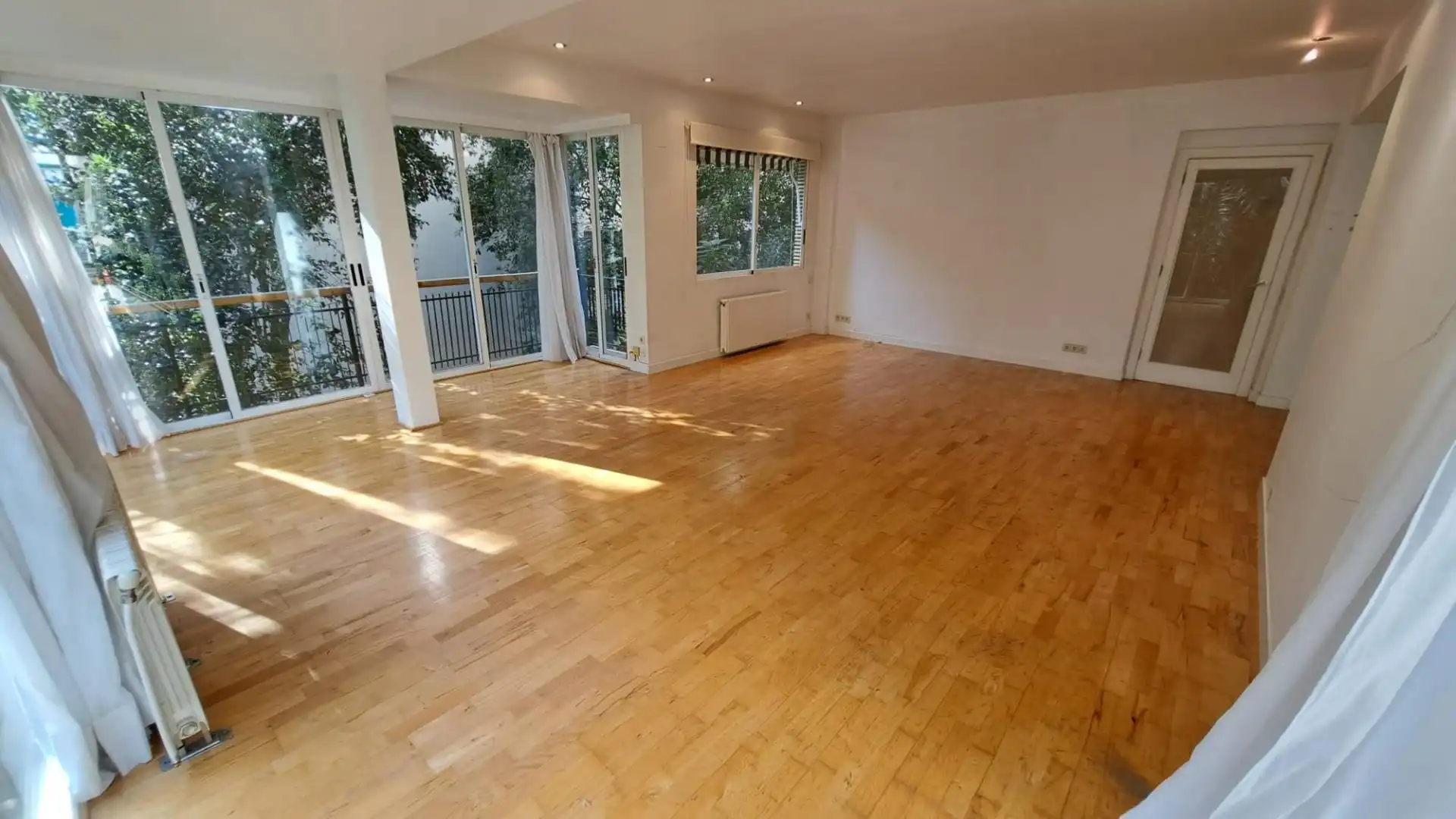 Sala de estar de Piso en venta en Valencia con Aire acondicionado, Calefacción y Jardín privado