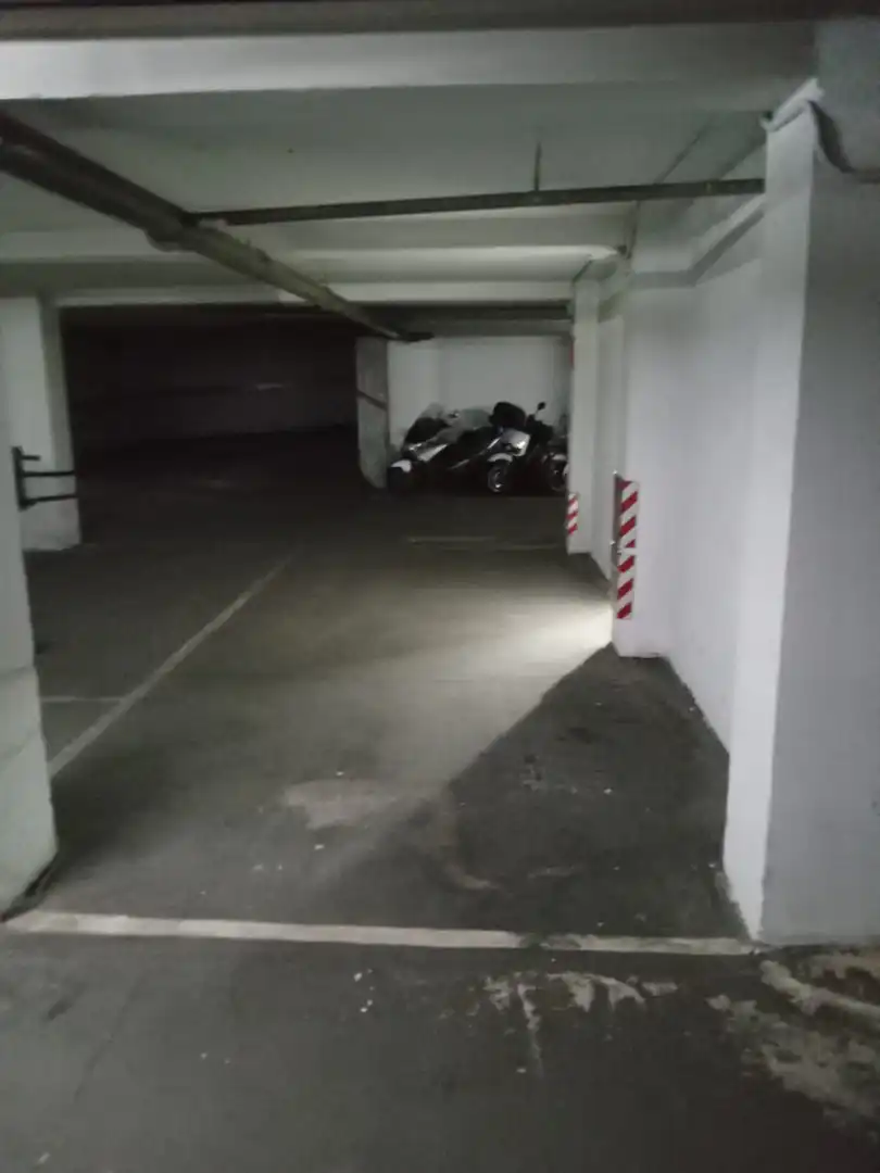 Aparcament de Garatge en venda en  Logroño
