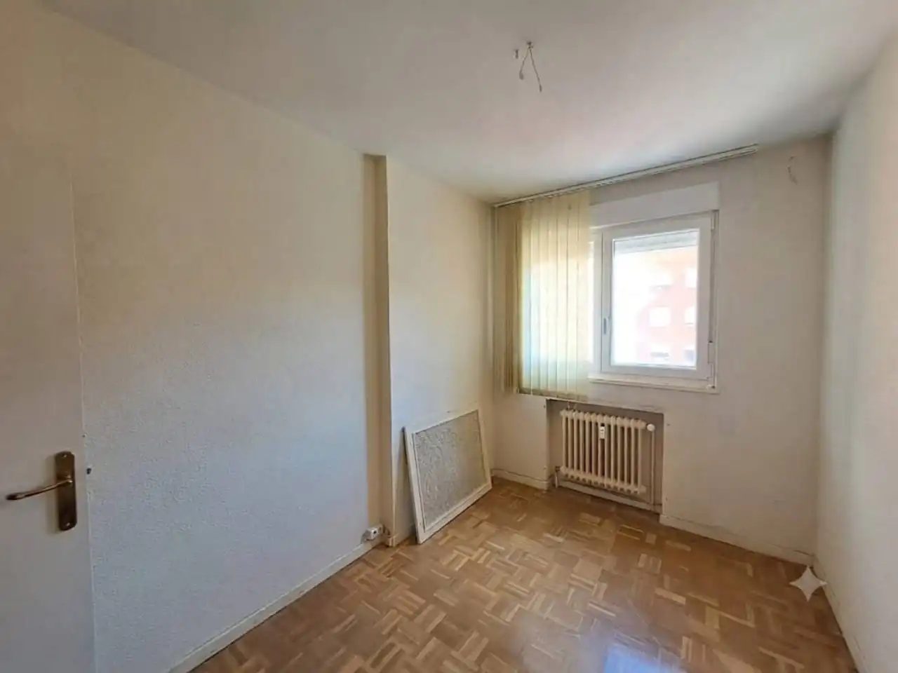 Bedroom of Flat for sale in Burgos  with Heating and Alarm