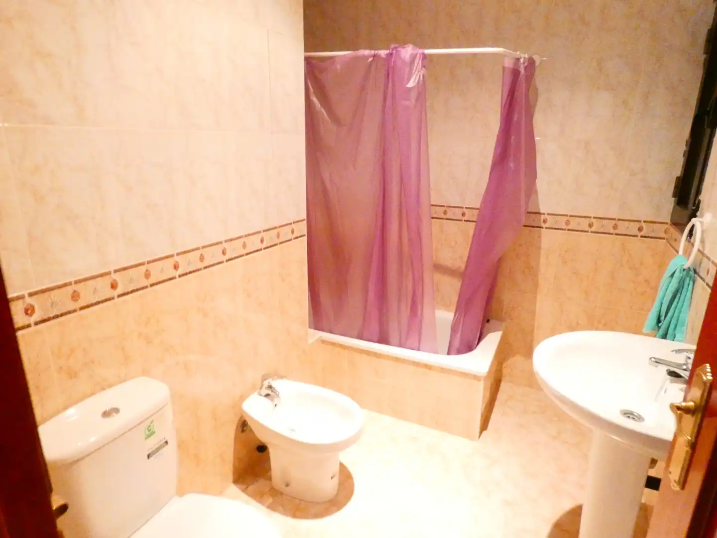 Bathroom of Flat for rent in Ahillones, Badajoz