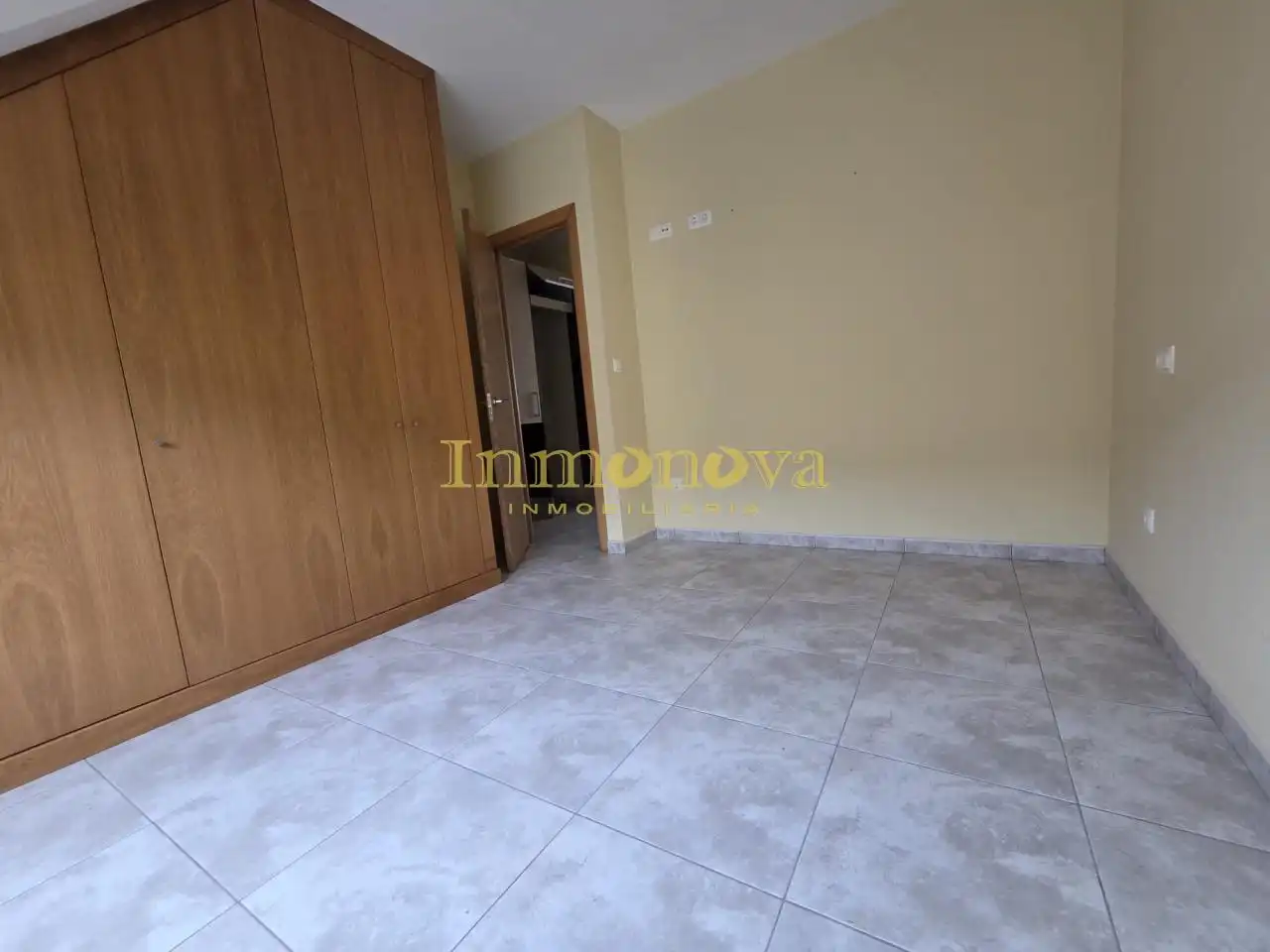 Apartments for sale in CAMINO RIO, 33, Malpica de Bergantiños