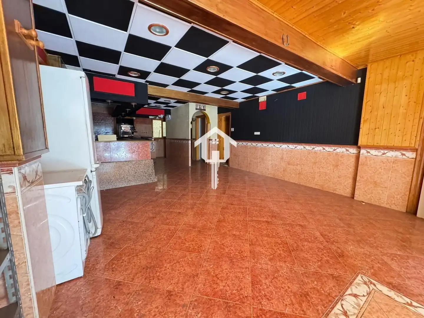 Casa adosada en venta en Alicante / Alacant con Terraza, Trastero y Amueblado