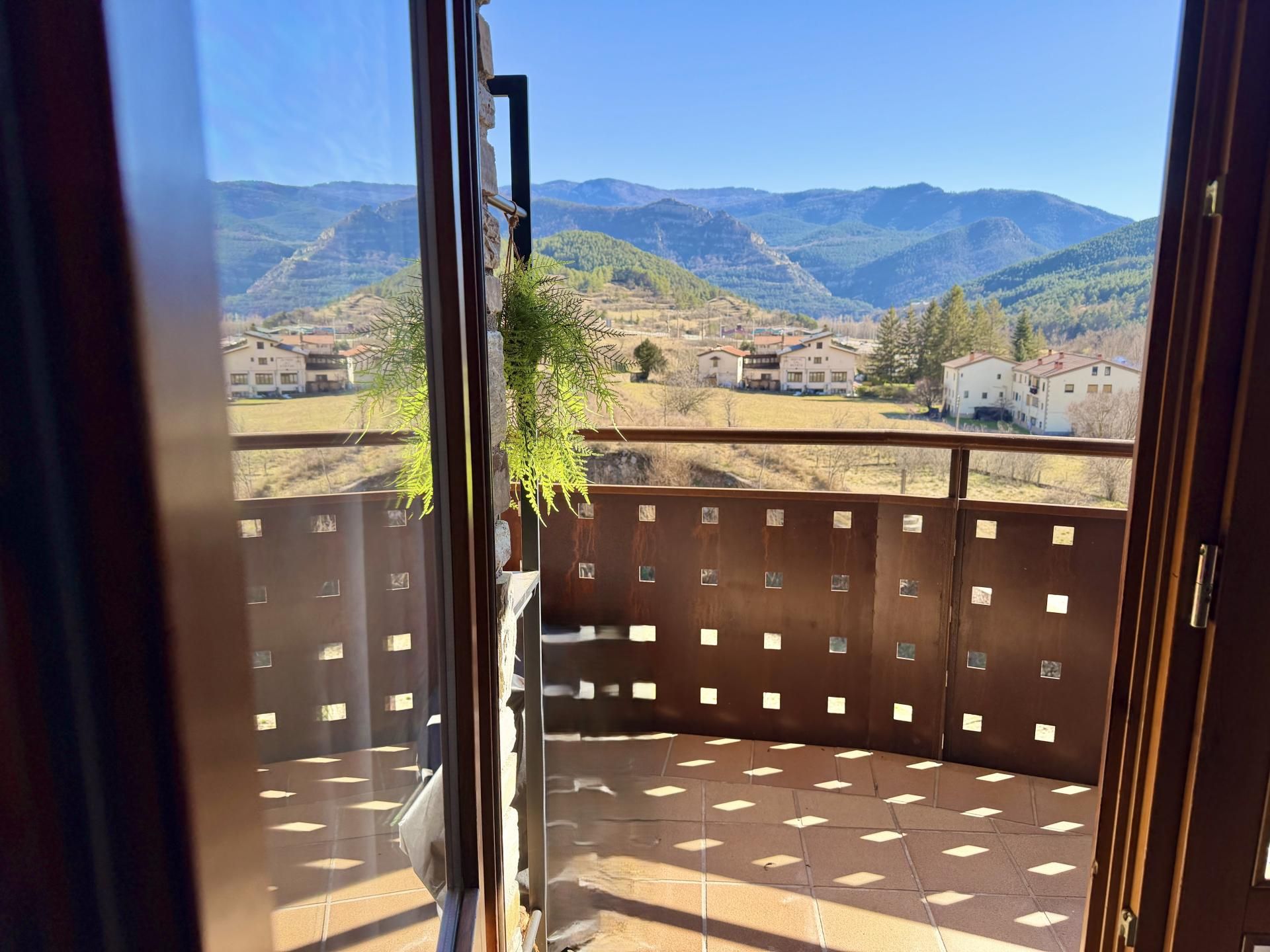 Piso en venta en Bagà