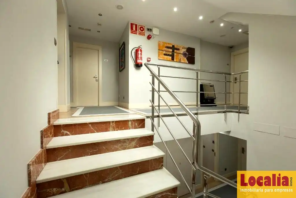 Edificio en venta en Torrelavega 