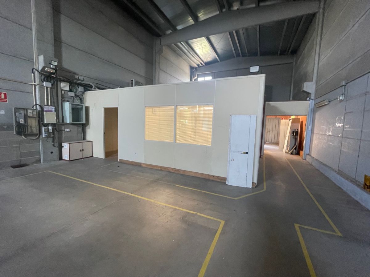 Nave industrial de alquiler en Torreforta