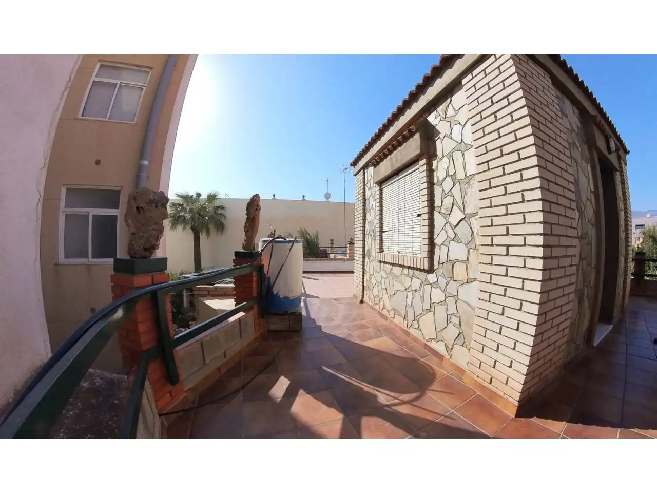 Vista exterior de Casa o xalet en venda en El Ejido amb Calefacció, Jardí privat i Terrassa