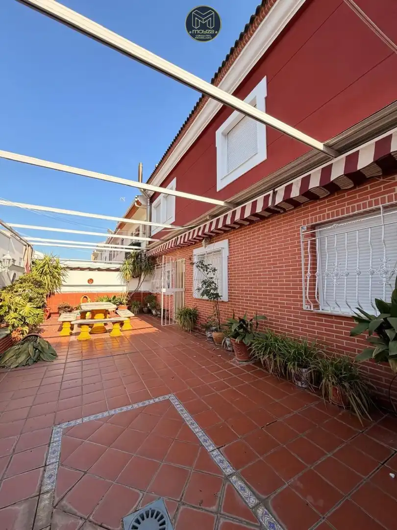 Casa amb terrassa en venda a Renfe - Bulevar 1ª y 2ª Fase, imagen 21