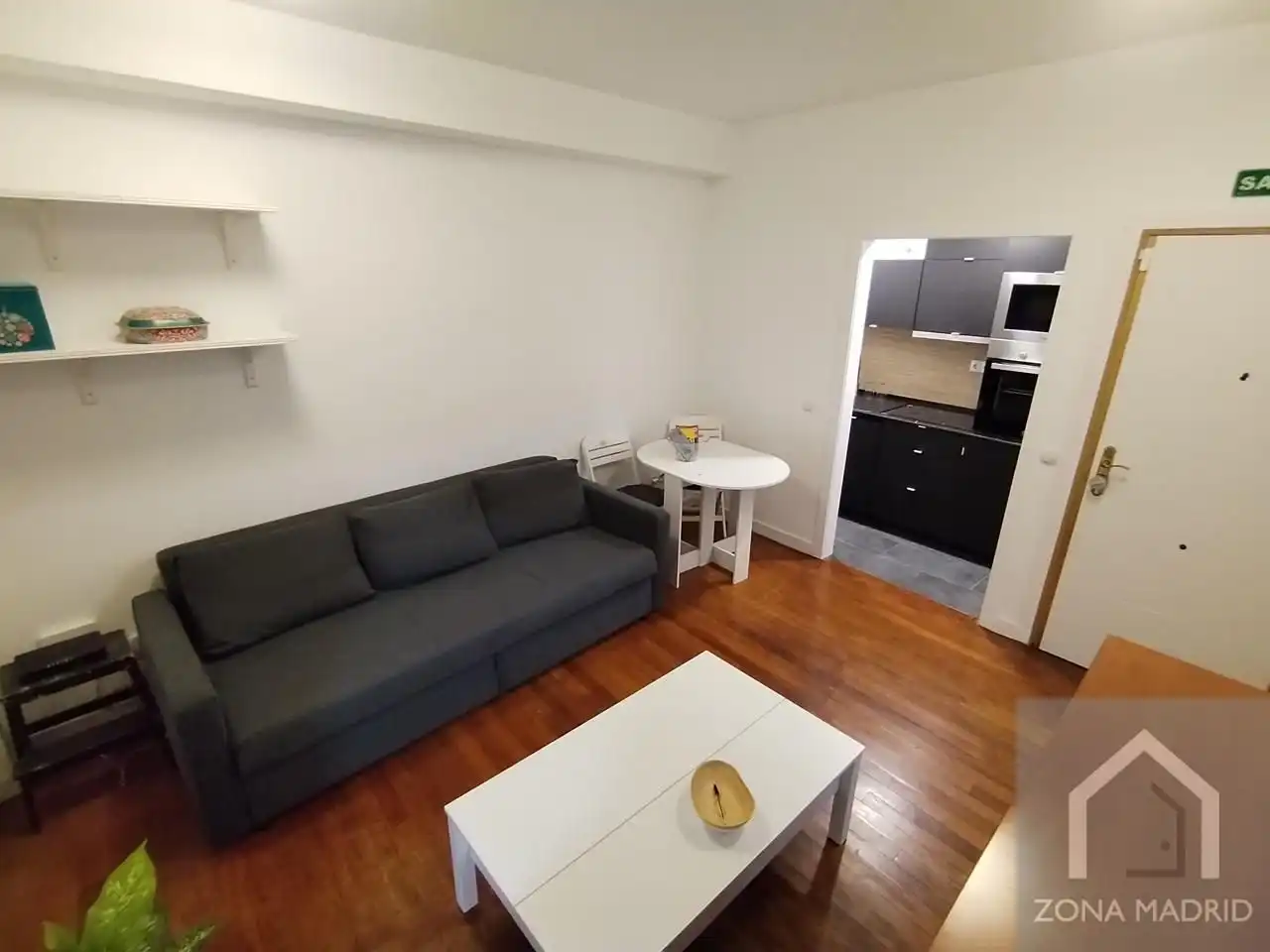 Flat for sale in Calle del Toro