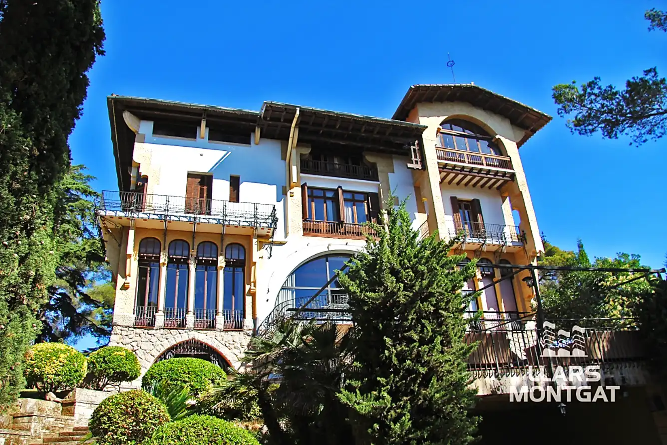 Vista exterior de Casa o chalet en venta en Sant Andreu de Llavaneres con Jardín privado, Terraza y Piscina