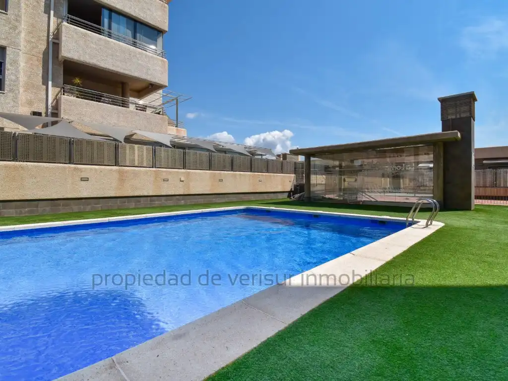 Piscina de Apartament en venda en Águilas amb Moblat i Balcó